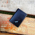 Men's slim embossed grid bifold wallet with card slots and cash compartment